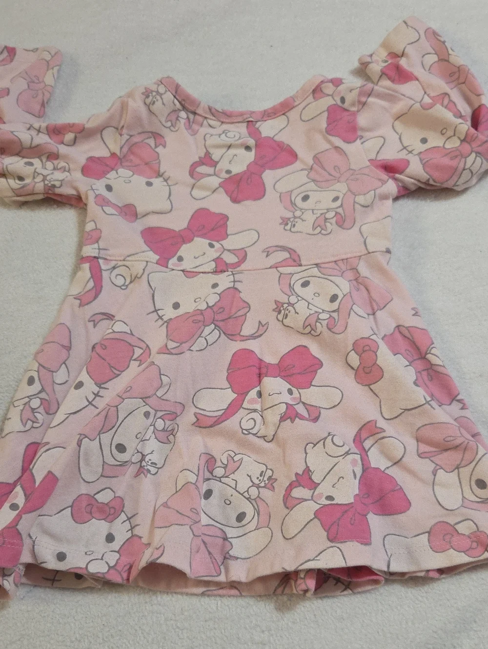 SANRIO HELLO KITTY LONG SLEEVED DRESS